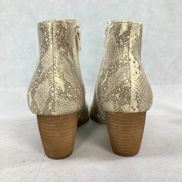 Coconuts‎ By Matisse Boots Womens Sz 6 Beige Ivory Gray Snakeskin Astoria NEW - Picture 2 of 8